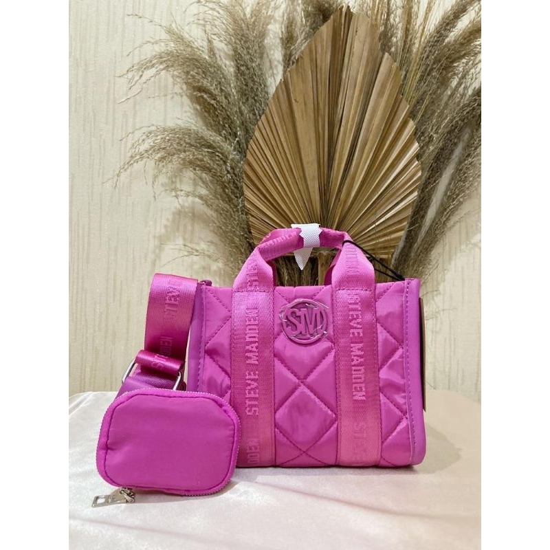 Steve Madden Minnie Nylon Crossbody Bag. 100% original from USA