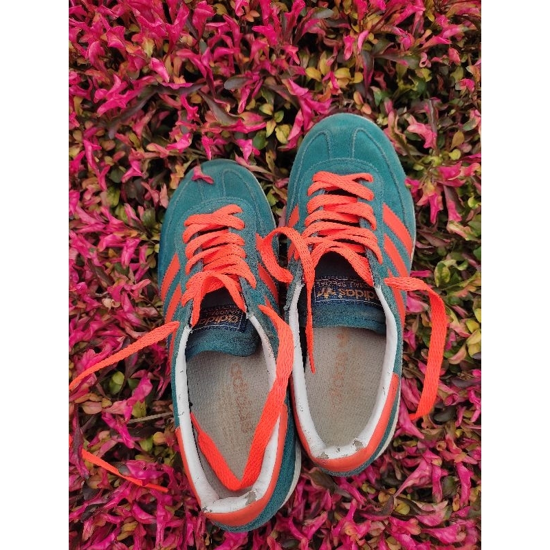 sepatu adidas spezial handball second