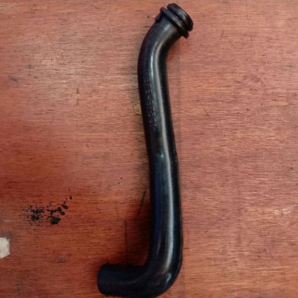 selang hawa timing Taft GT Rocky hiline pick up tube ventilasi karet kecil Taft GT Rocky hiline pick