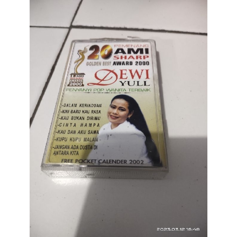 kaset pita dewi yull / 20 golden best