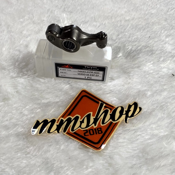 Pelatuk Klep Rocker Arm Templar + Baut EX / IN Vario 125 150 (+Bearing) Original Takayama