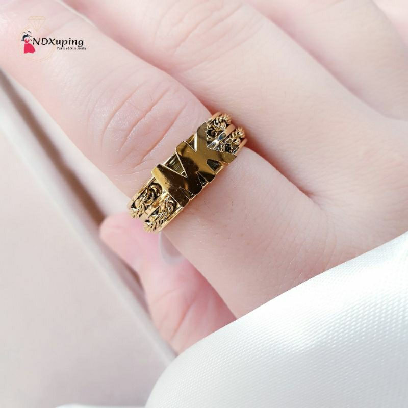 Cincin Titanium Ulir Gold Fashion Cantik Dan Simple N01032301