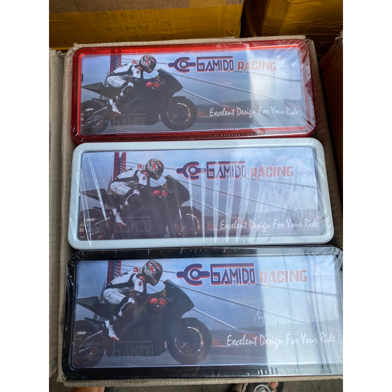 Cover plat nomor kotak gamido