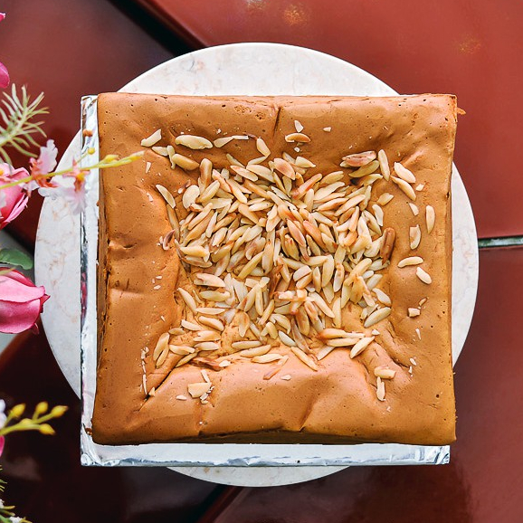 

Spiku Kenari Santi's Cake