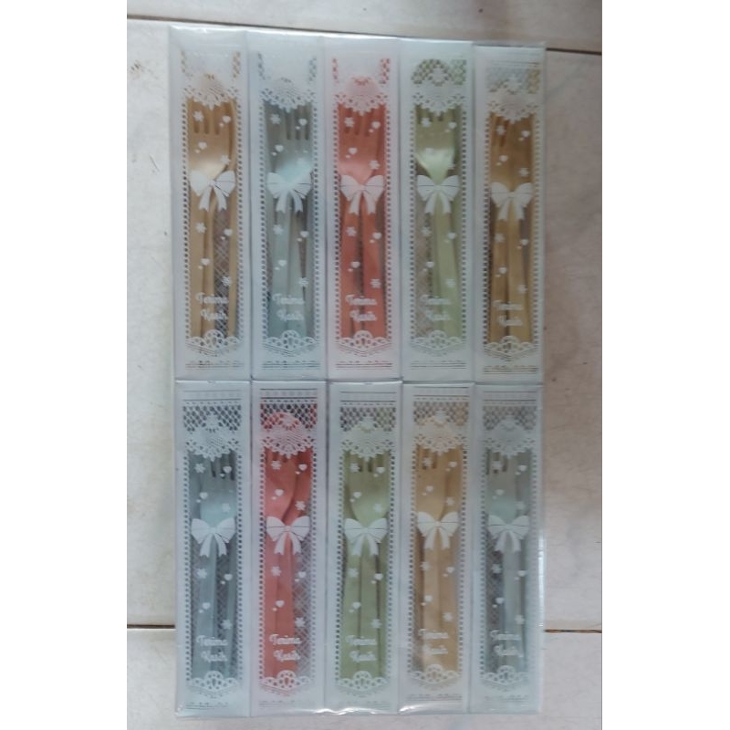 sendok set plastik kemas mika