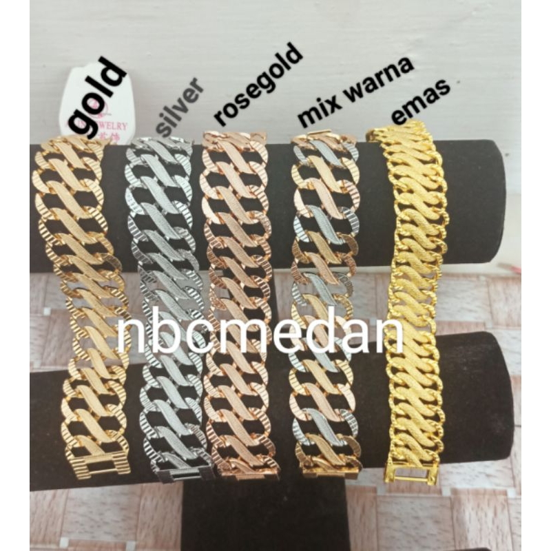 gelang sisik naga,awet,tahan lama bisa dipendekin ,yg double tidak bisa dipotong, panjang kurang lebih 17-18cm