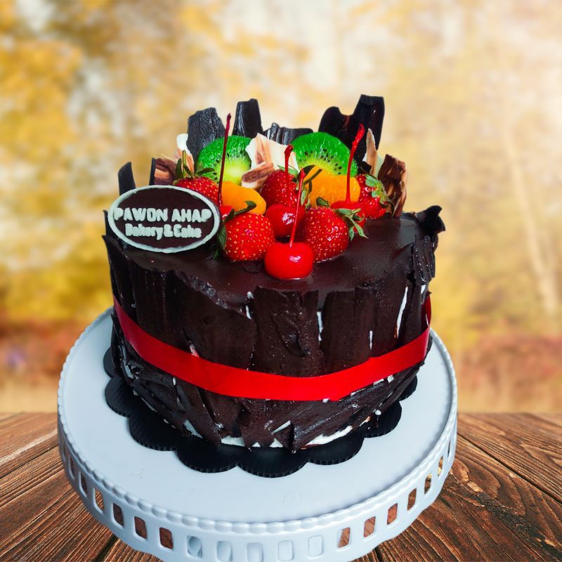 Cake Fruit Blackforest ukuran 18 cm