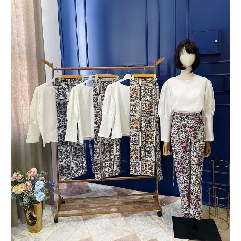 ⚡️CLEARANCE SALE ♡ PREMIUM ♡ ORIGINAL ! SALSABILLA 2 IN 1 ETHNIC BATIK SHABBY SET GAMIS PUFFY BLOUSE WITH WRAP TIED SKIRT / SETELAN ATASAN &amp; ROK LILIT