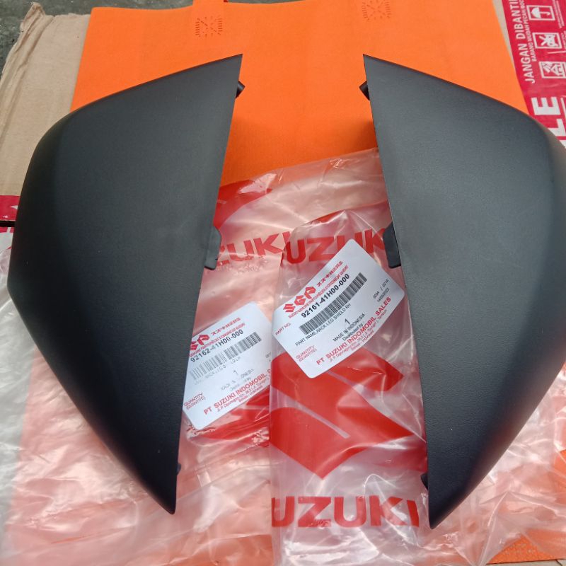 Kantong laci/rack legshild 1 set suzuki SKYDRIVE ori SGP