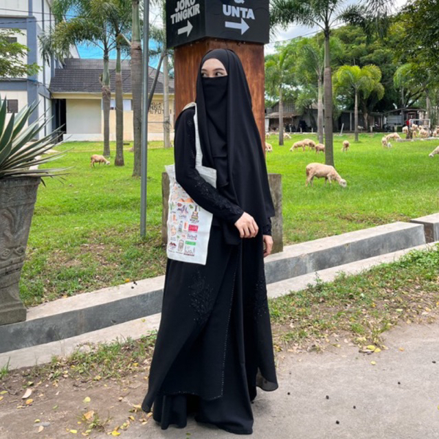 Abaya Zayna fursan silk saudi by fahimy niqob