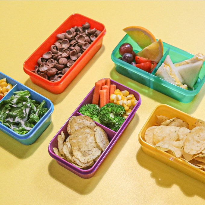 kubox kotak makan rectanguler with divider/lunch box