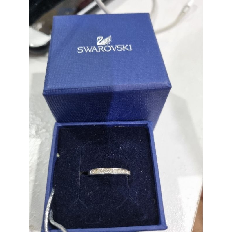 Swarovski ring ORI