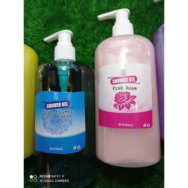 sabun mandi cair / shower gel / body wash extra colagen 500 ml-Stroberry