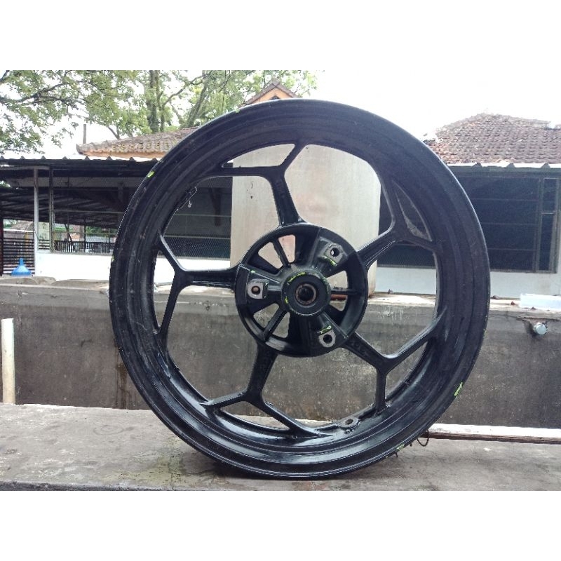 velg belakang original kawasaki ninja 250fi