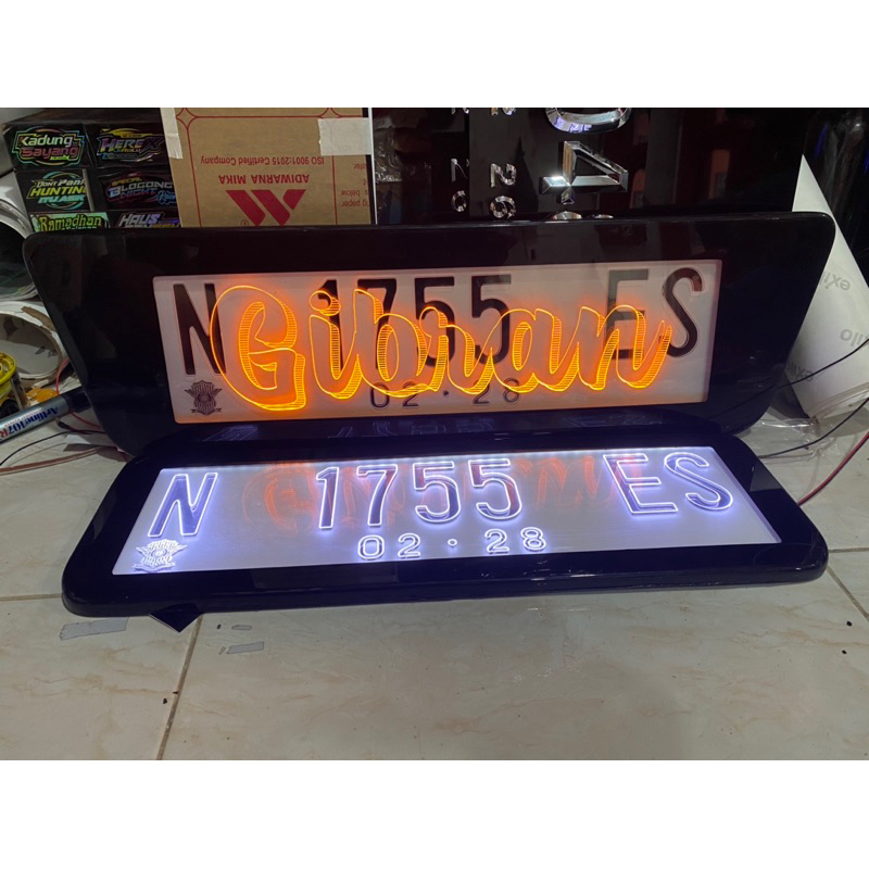 PLAT LAMPU MOBIL