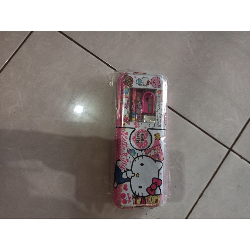 

kaleng pensil anak hello kitty tempat kotak pensil