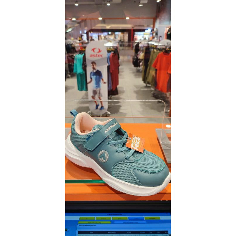 sepatu diadora kids sale by sport station sz 34&35