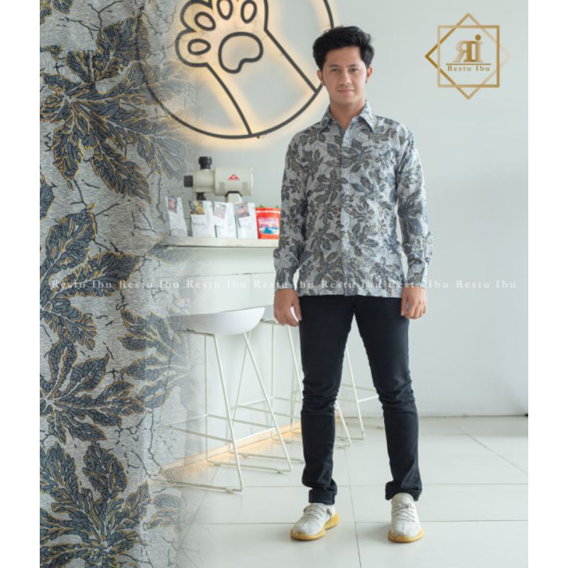 Kemeja Batik Krinsa Black Lengan Panjang/Batik Peria