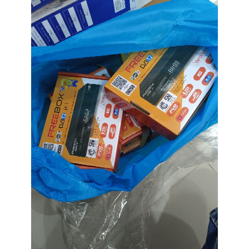stb box merk FREEBOX untuk tv analog