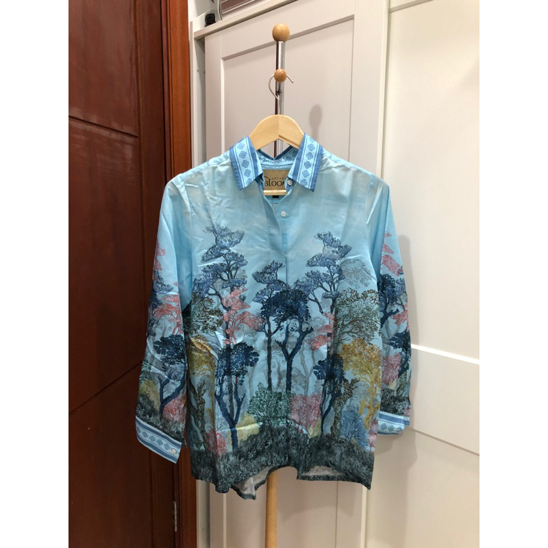 Kemeja Artkea Bloom