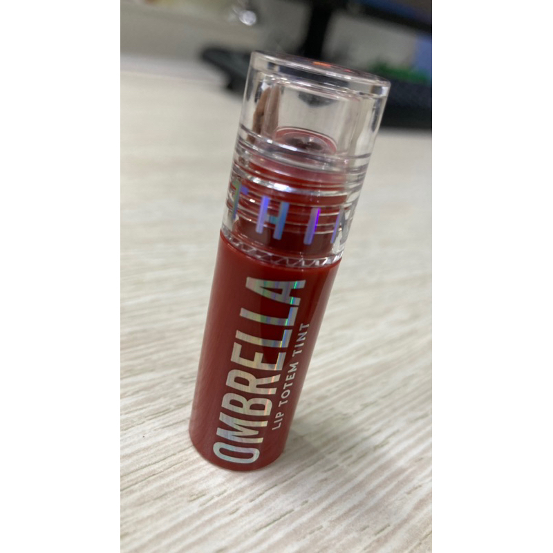 Preloved Somethinc Ombrela Lip Totem Tint Yolo