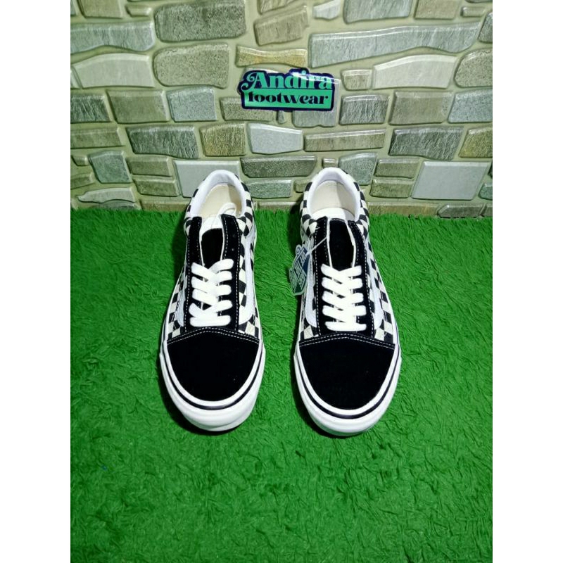 old skool chekerboar anaheim resmi navya