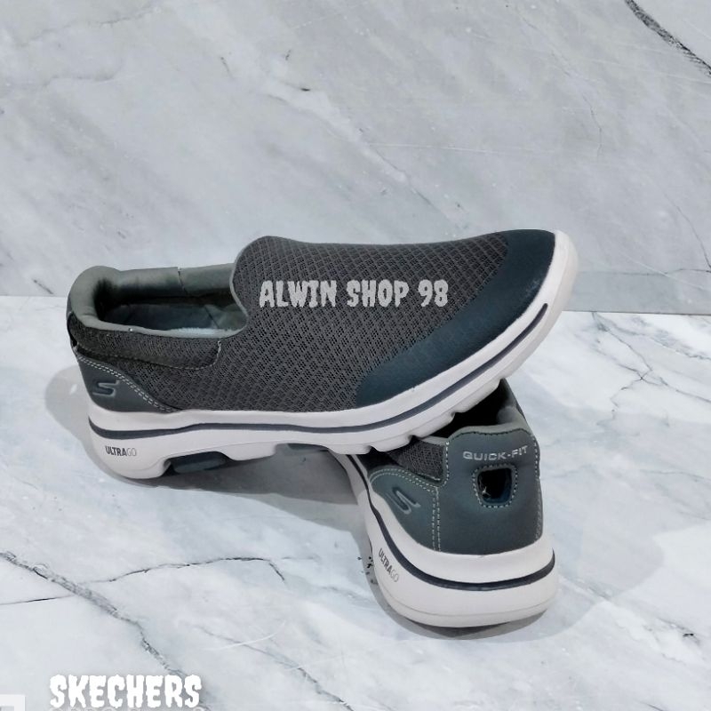 SEPATU SKECHERS GOWALK 5 SLIPON / SKECHERS PRIA