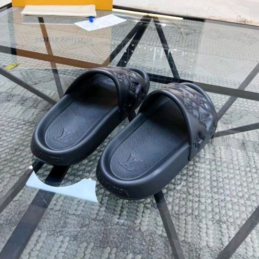 sandal cowok lv sendal pria slide mirror new p1shoes selop hitam