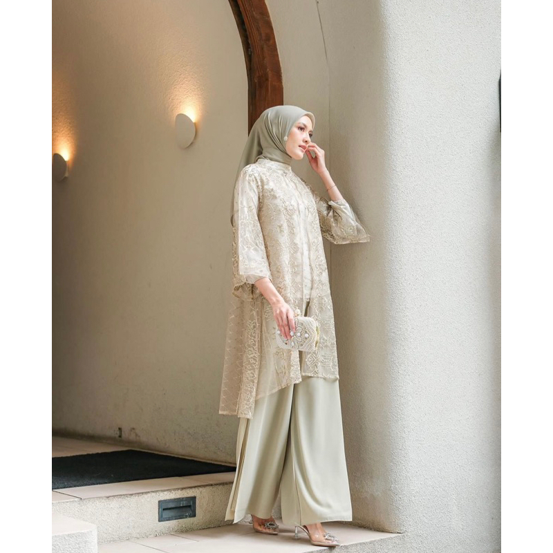 One Set Dress Mika Series Akita.id