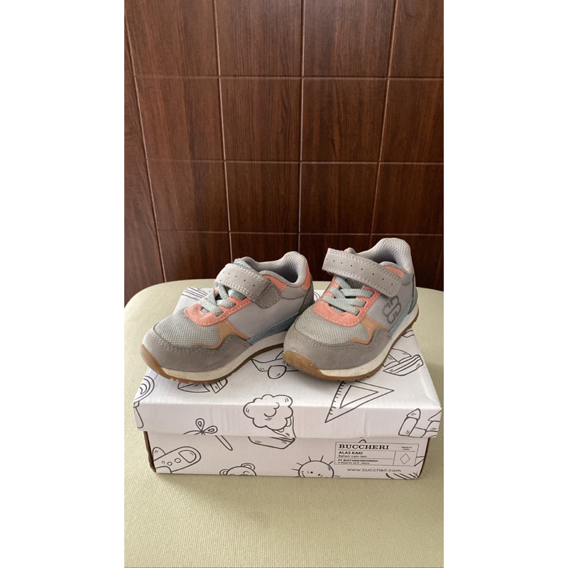 Preloved Buccheri BL1032