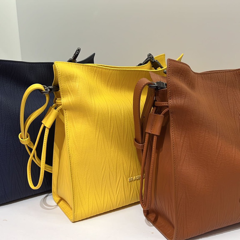 Braun Buffel Original VON medium Bucket Bag