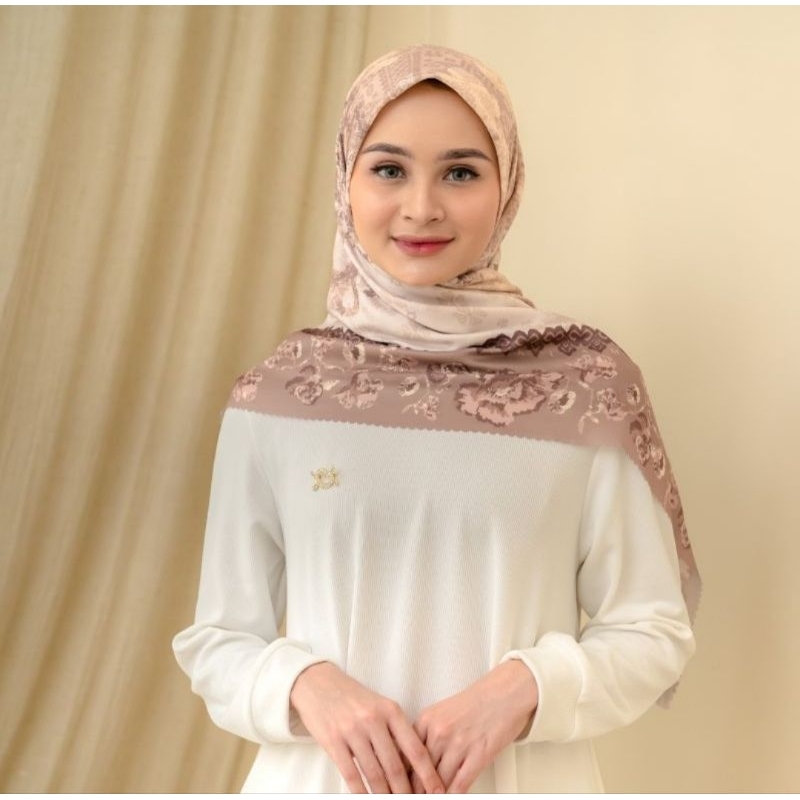 [READY STOCK] SALE WEARING KLAMBY SERAYU SCARF