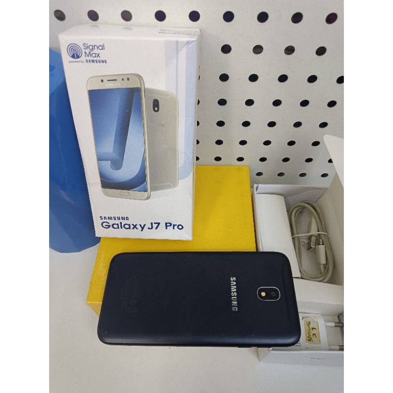 Second Samsung J7 pro ram 3/32