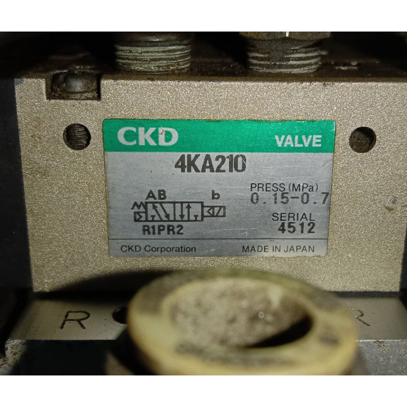 SELENOID VALVE CKD 4KA210