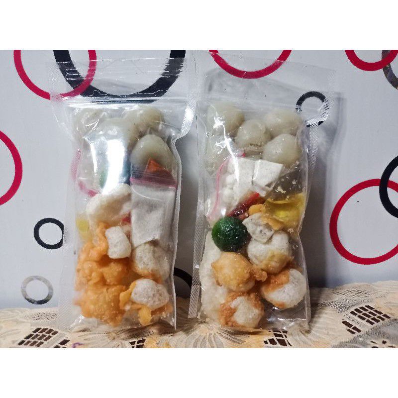 

TERLARIS!!! 10 bungkus baso Aci instan /Aci isi ayam pedas