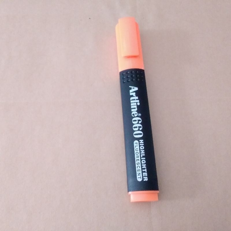 

Stabilo highlightet Artline