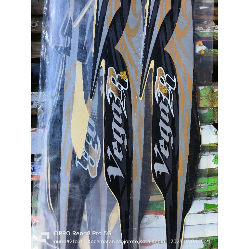 sticker striping new vega r 2008