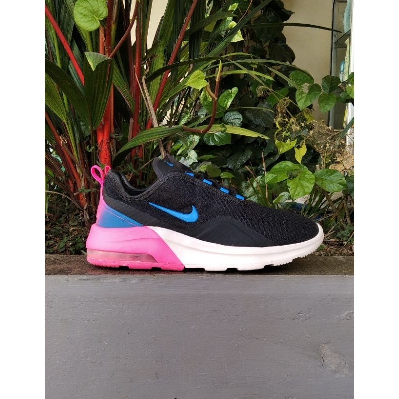 SEPATU LARI WANITA NIKE AIRMAX MOTiION 2 HITAM PINK BNWB