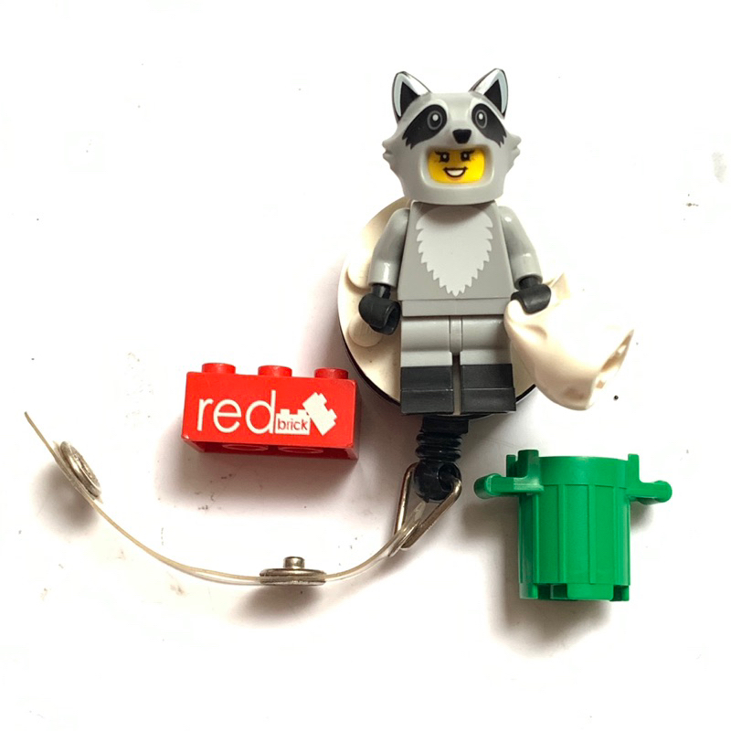 Yoyo ID Card LEGO Racoon Costume Fan