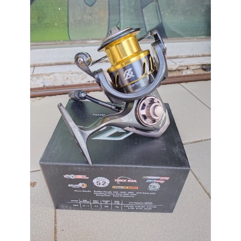 reel AXZ Classic SW 1000 sampai 6000 power handle