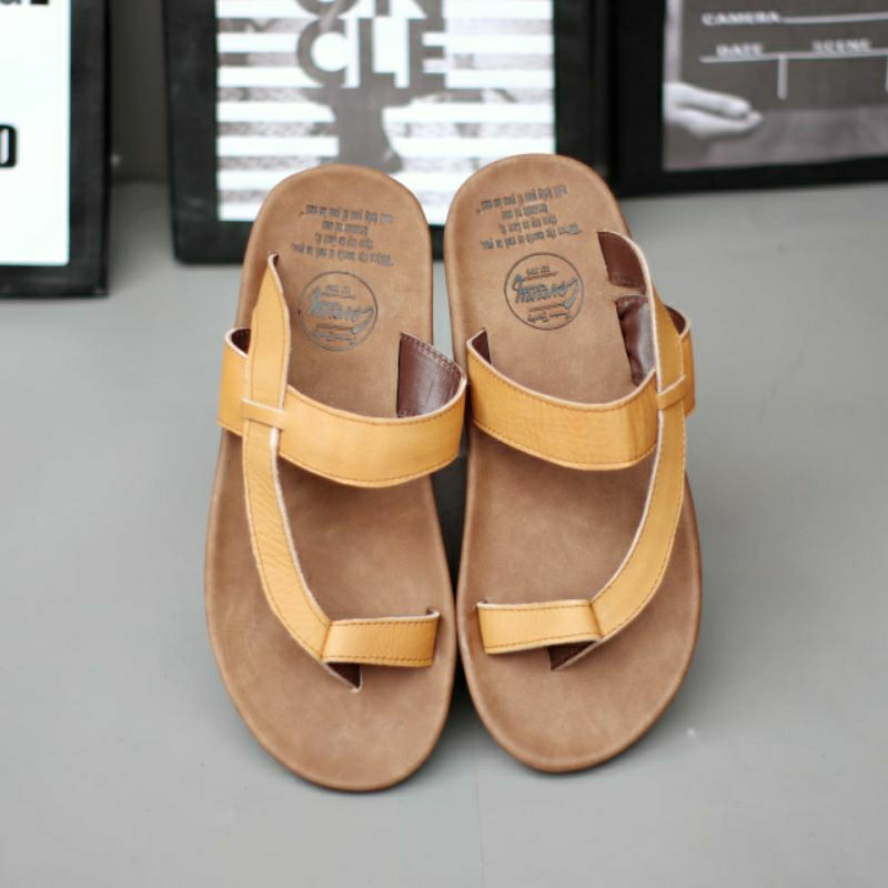 CEVANY IMPULSE Tan (KULIT ASLI) Sandal Kulit Asli Pria Sendal Casual Cowok Dewasa Kekinian