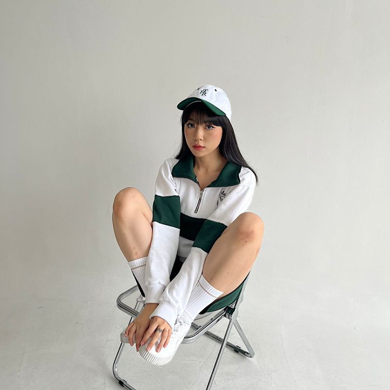 First Time Round - Quarter Zip Sweatshirt - White Green