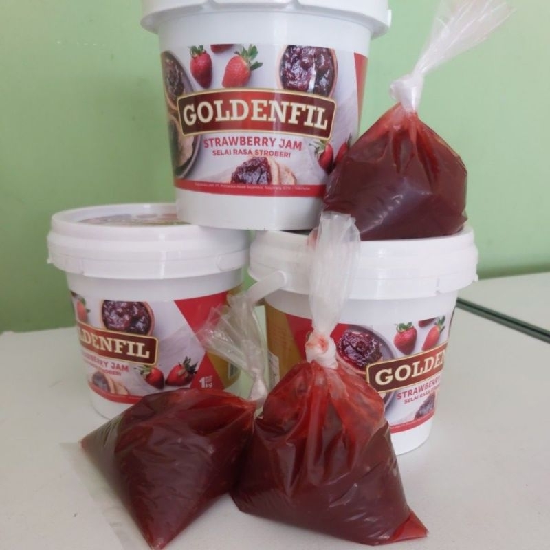 

Goldenfil Selai Strawberry 245gr