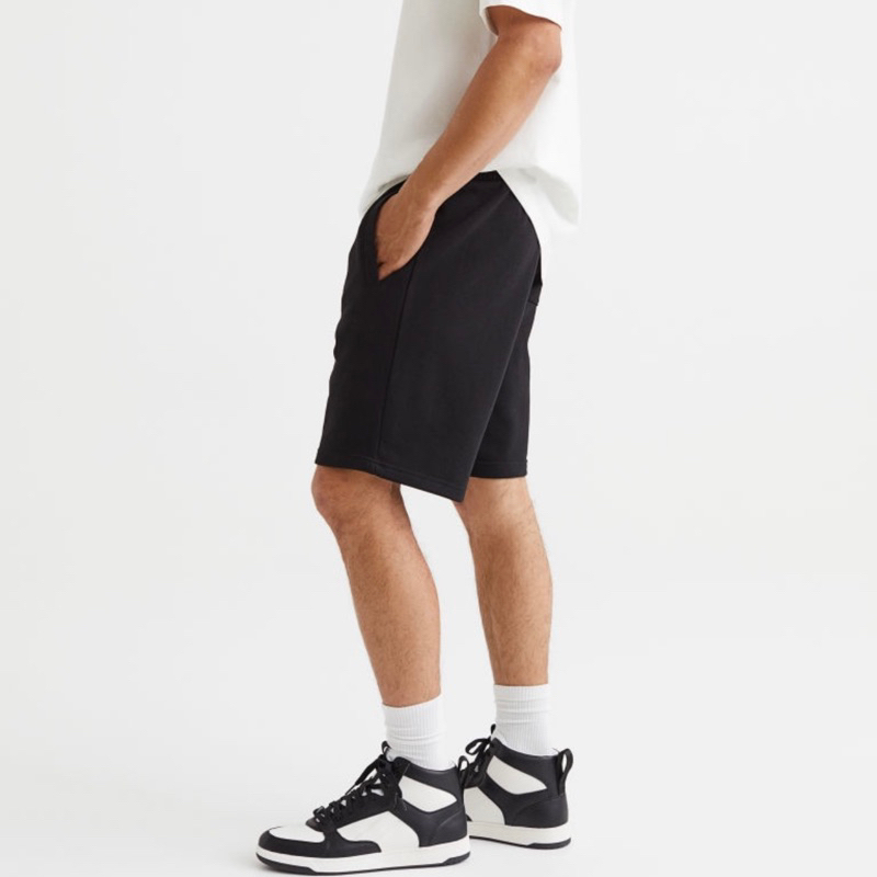 Celana Pendek HnM Unisex Bahan Fleece