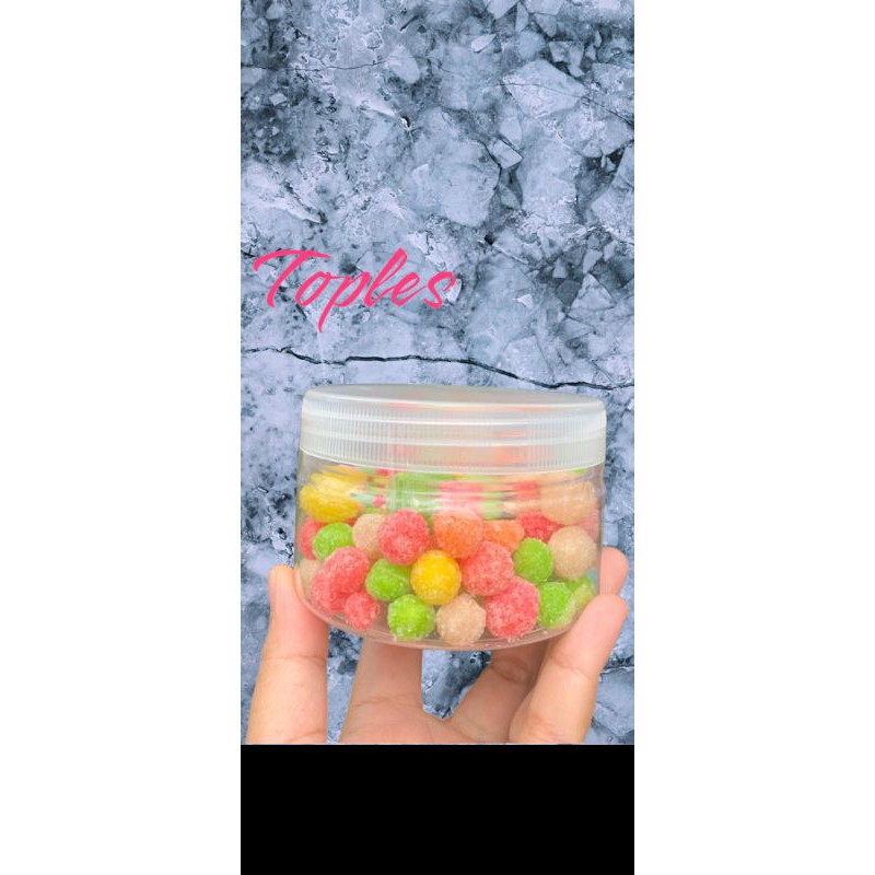 

Stiky Candy In Jar