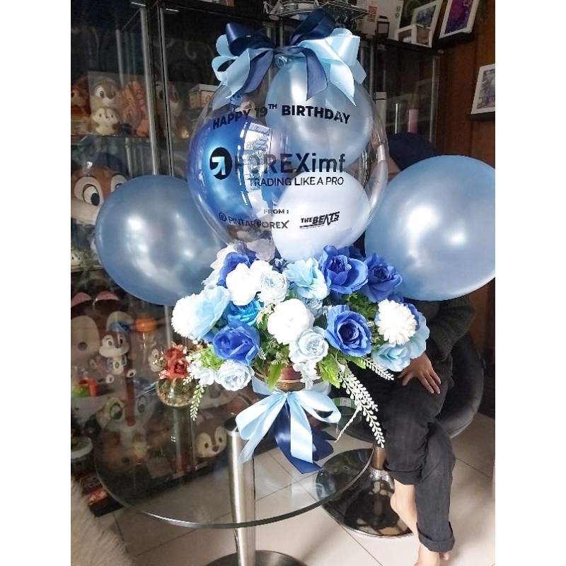 balon buket bunga,  bucket snacak untuk opening permukaan toko ,  restoran , kantor   hadiah happy a