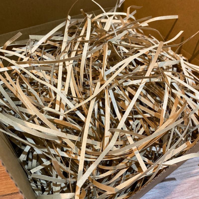 

shreded paper atau kertas cacah/serut untuk hampers,kado,dll