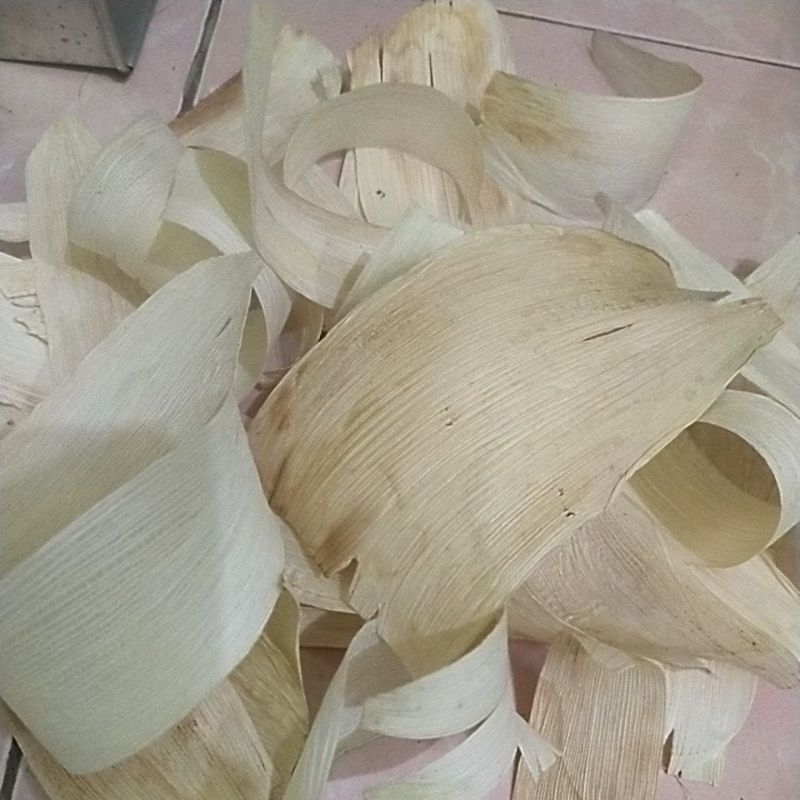 Klobot Jagung (Kulit jagung Kering) untuk kerajinan