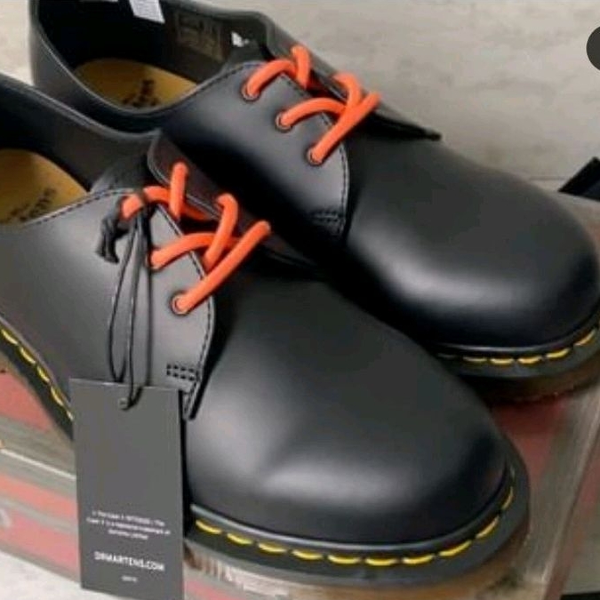 DOCMART DR MARTENS x THE CLASH 1461 BLACK MIE SIZE 41 - 43 NEW ORIGINAL