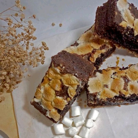 

S'mores Fudgy Brownies (Brownies 3 Teksture)